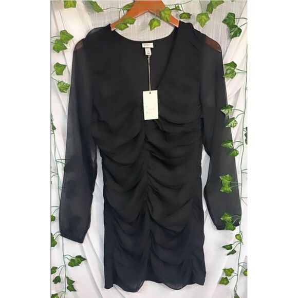 01 Women's Long Sleeve Ruched Front Bodycon Dress - Picture 2 of 2